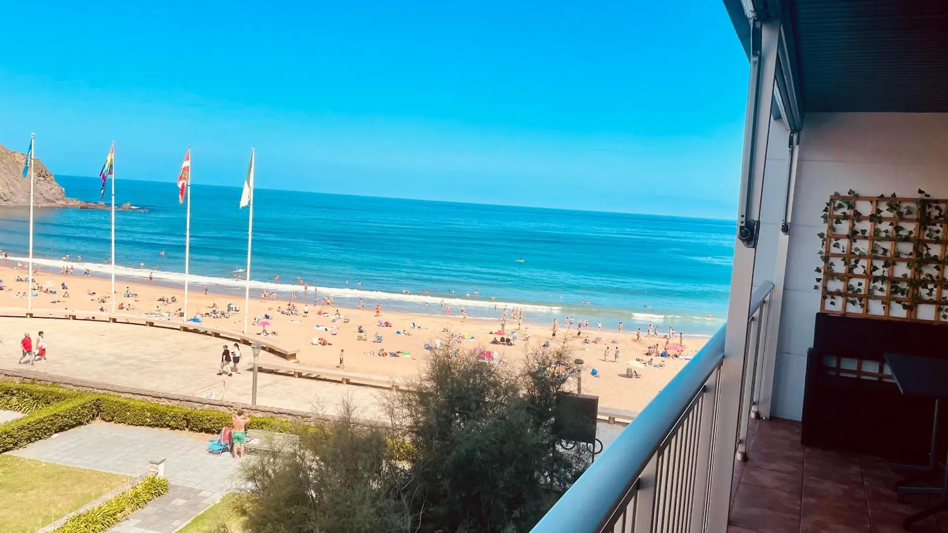 Bakio Beach I Apartment By Aston Rentals